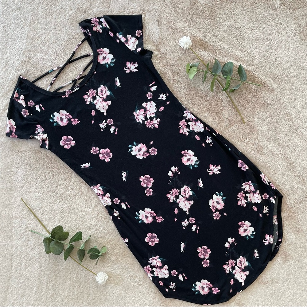 Black Floral Bodycon Dress